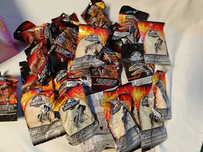 ~ Jurassic World ~ Dino Dinosaurier Blindbag Überraschungstüte - NEU