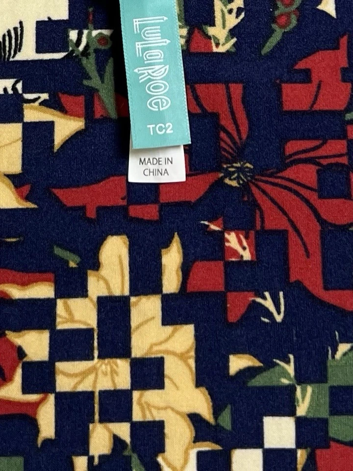 LuLaRoe Leggings TC2 Tall Curvy 2 Christmas SANTA Floral POINSETTIA Modern Pixel - Image 4 of 4