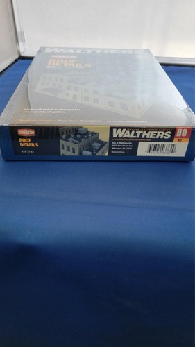 Walther’s Cornerstone Series N scale plastic kit of ROOF DETAILS - Picture 2 of 3