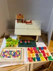 Vintage 1971 Fisher Price Little People SCHOOL HOUSE #923 With Toy + Bell Works!