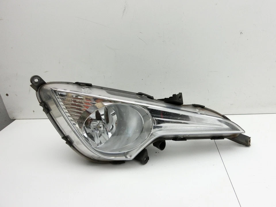 Nebelscheinwerfer Rechts orig für Hyundai I40 CW 11-15 922023Z000 143tkm - Bild 2 von 4
