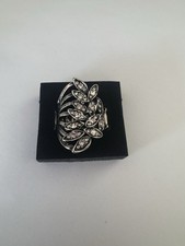 Paparazzi Jewelry Perennial Paradise White Ring