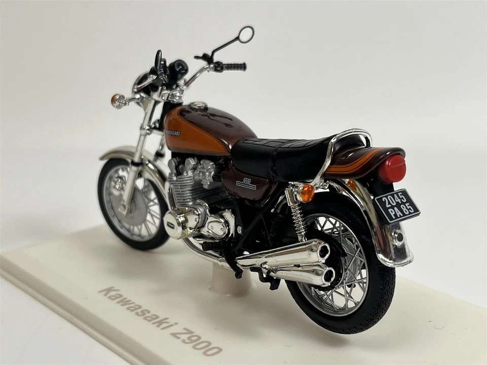 Kawasaki Z900 1973 1:18 Scale Norev 182031 - Image 4 of 4