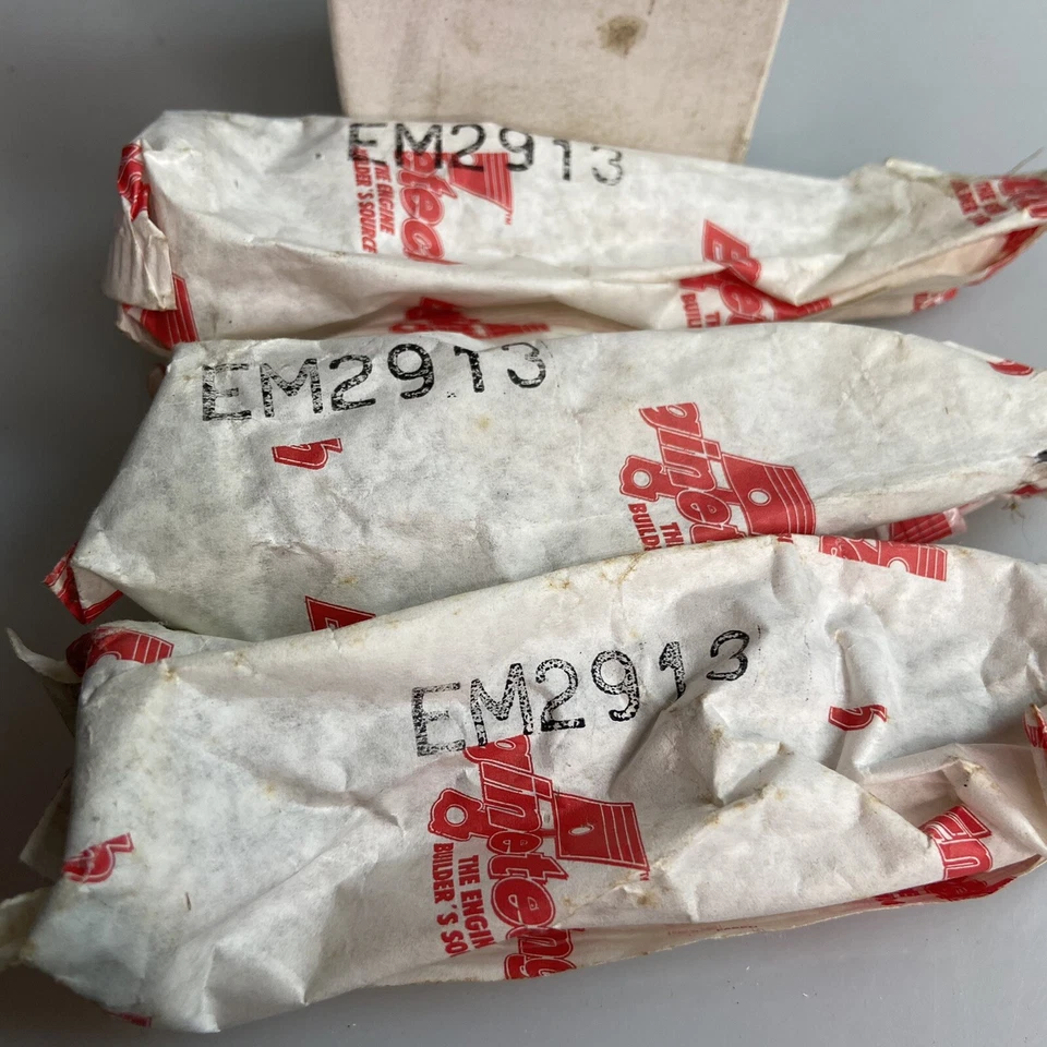 Válvula de escape Enginetech NOS EM2913 para camioneta Isuzu 1992 2,3 L (3 válvulas) Foto 2 de 4