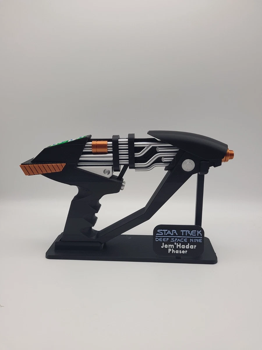 Star Trek Phaser Replica In Star Trek Original Series Collectibles