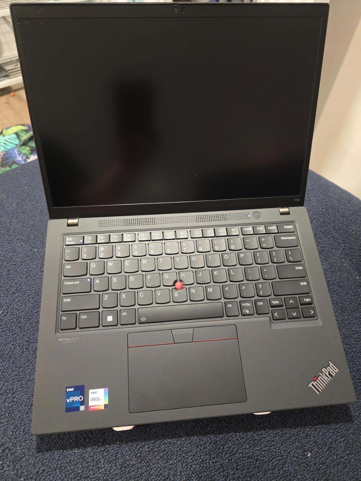 Lenovo ThinkPad T14, 14-Inch Laptop, with Core i7 1270P, 512 GB SSD (Solid State Drive), Windows 11 Pro