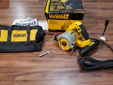 Seghetto per muratura Dewalt 4 3/8" (110 mm) umido/asciutto DWC860W TUBO ALIMENTAZIONE ACQUA MANCANTE