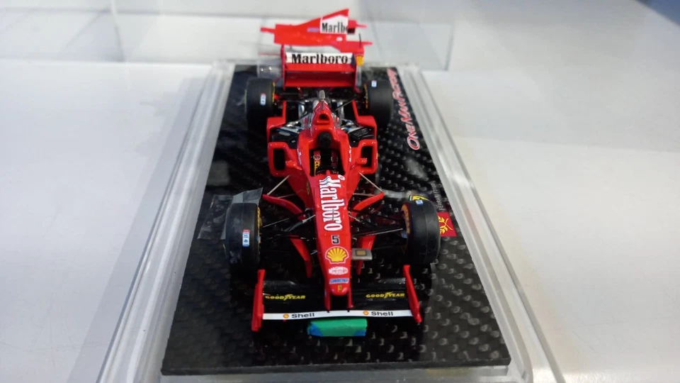 ONEF310B143 by One Man Factory Ferrari F310B M. Schumacher 1997 1/43 - Immagine 4 di 4