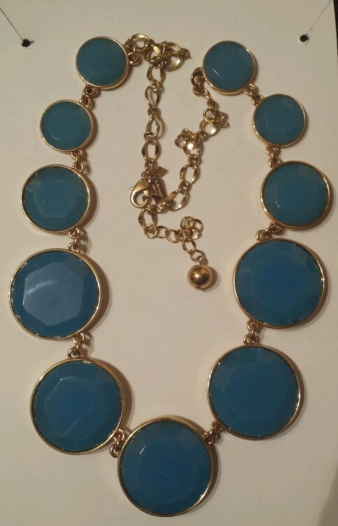 Collar Kate Spade Omega Burbuja Azul Declaración con Bolsa para el Polvo y Caja de Regalo Precio de venta sugerido por el fabricante $178 Foto 4 de 4
