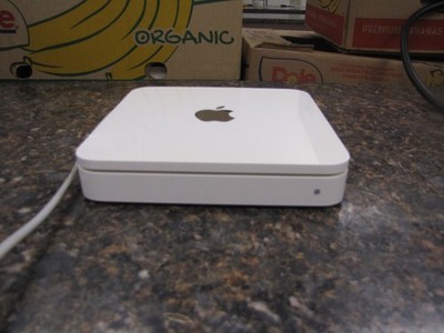 Apple AirPort Time Capsule 2TB A1355 3RD Generation w/ Power Cord