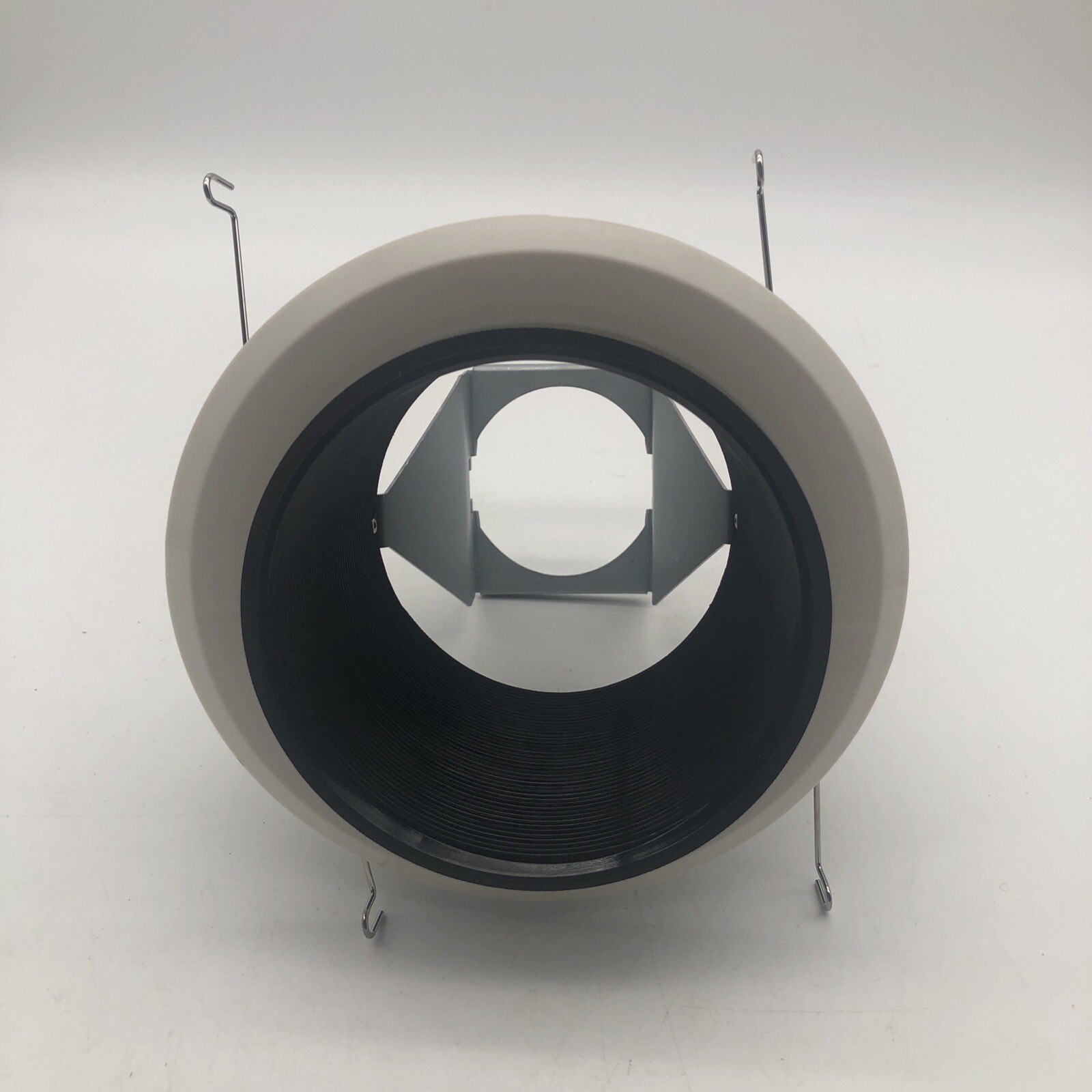 Halo recessed lighting 5" deep Phenolic Baffle with Ring NT-5012B-Black & White