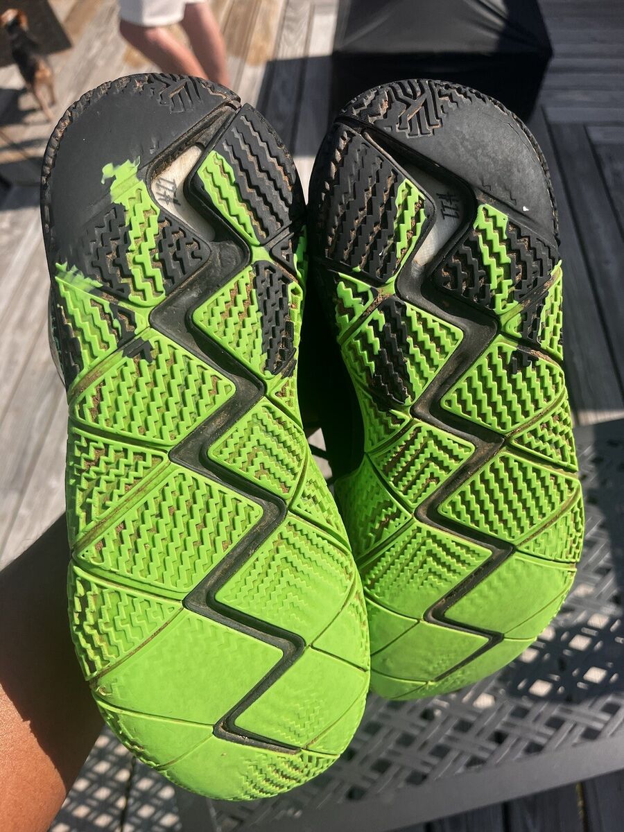 Size 11.5 - Nike Kyrie 4 Halloween 884802128816| eBay Size 11.5 - Nike Kyrie 4 Halloween 884802128816| eBay