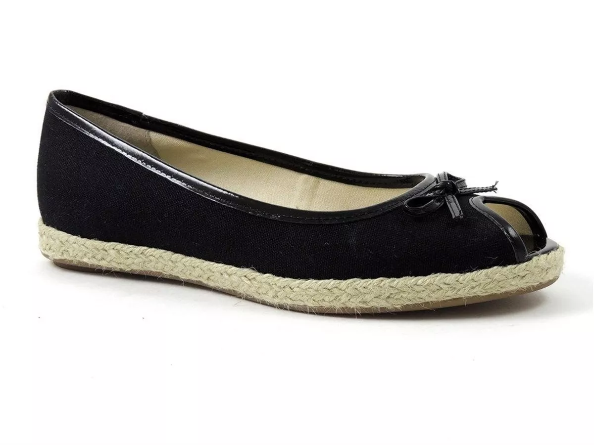 Easy spirit store flats
