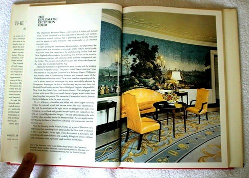 THE WHITE HOUSE An Historic Guide 15th Edition 1982 HARD BOUND AND DUST COVER - Picture 7 of 11