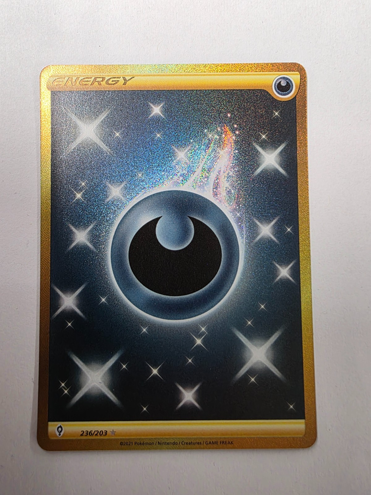 2021 Pokémon Darkness Energy 236/203 Hyper Rare Evolving Skies NM