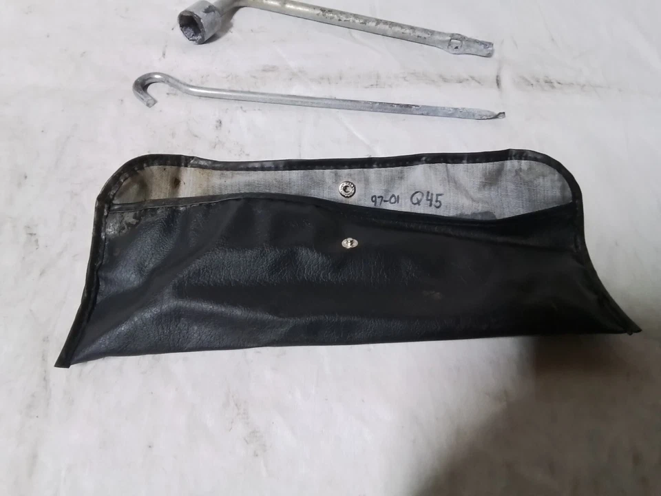 Infiniti Q45 1997 98 99 00 2001 Spare Tire Tool Kit #P-31K - Image 2 of 3