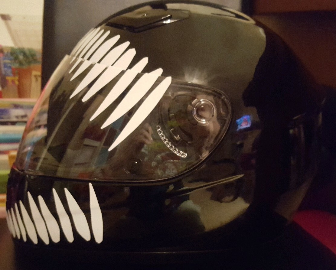 HELMET TEETH STICKERS DECALS MOTORCYCLE RACING GOLD OR COLOURS BEST