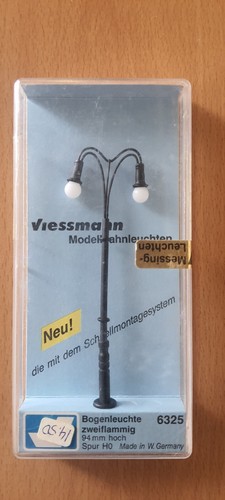 Lámpara de arco Viessmann 6325 doble llama, HO como nueva y embalaje original | Condition: Gebraucht