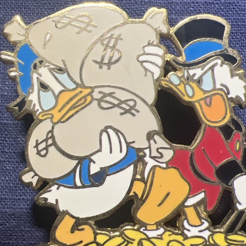 Disney Auctions - Donald Duck's 70th Anniversary (The Nephew) Pin 33026 - Picture 2 of 5