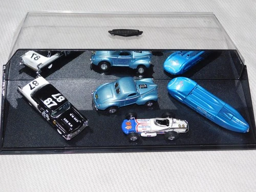Hot Wheels Legends 1997 Vintage Record Holders 4 Car Set w/ Display Case