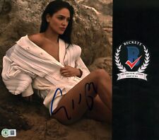 EIZA GONZALEZ SIGNED BEAUTIFUL LEGGY ACTRESS 8X10 PHOTO BECKETT BAS COA EIZA GONZALEZ SIGNED BEAUTIFUL LEGGY ACTRESS 8X10 PHOTO BECKETT BAS COA