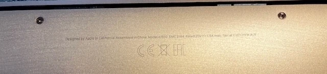 Apple Macbook Air 13 Zoll, Retina, Gold, Bildschirm kaputt, 2018 - Bild 3 von 4