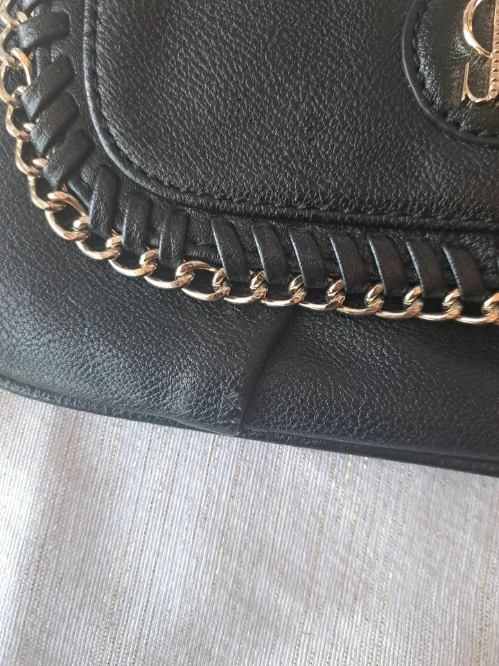 JLo Bolso de Mano de Muñeca con Bolso de Cadena Negro Foto 2 de 4