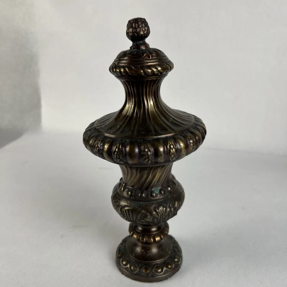 Antique Traditional Bronze Tone Post Top Dark Patina 9"H X 4.5"W HEAVY - Image 4 of 4