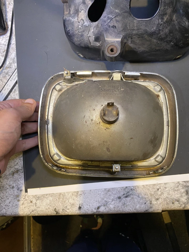 LUZ DE MOTOCICLETA STANLEY DE COLECCIÓN 001-1831 EN CARCASA METÁLICA FARO JAPÓN Foto 4 de 4