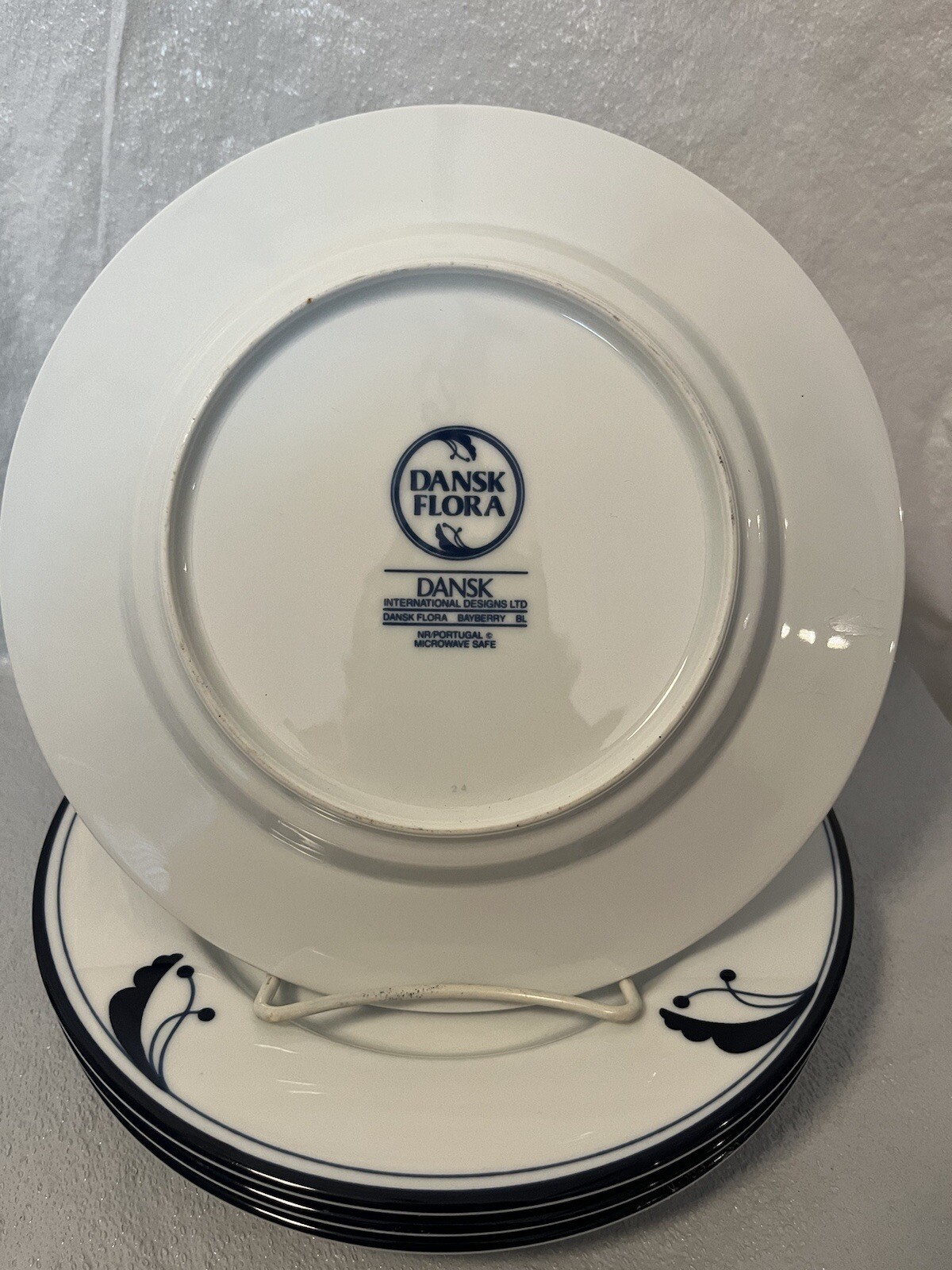 Set of 4 VINTAGE Dansk Flora Bayberry Blue 9&rdquo; Salad Plates, Excellent Condition