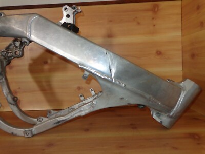 1997 Honda CR250R CR250 CR 250 R OEM Frame Chassis 50100-KZ3-B00