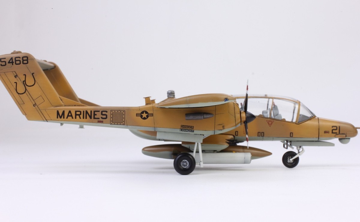 Pre-Order) OV-10D Bronco Desert Storm (Gulf war) 1:72 Pro Built