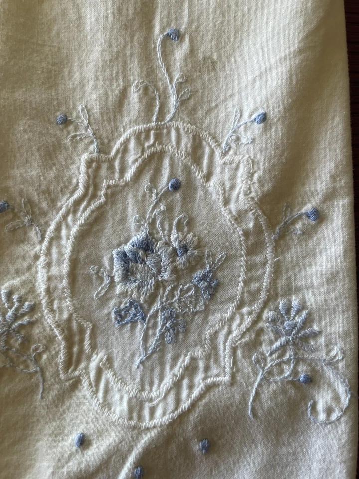 2 pc GUEST HAND TOWELS/NAPKIN- Embroidered With Tiny Blue Flowers - Image 2 of 3