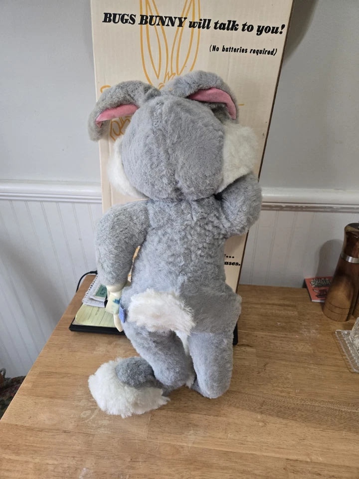 Muñeca parlante Bugs Bunny 1964 de Mattel Pull String funciona la voz no Foto 3 de 4