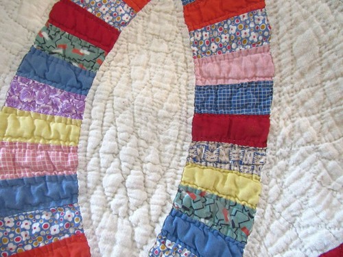 Antique Double Wedding Ring Quilt Hand-stitched Hand-quilted Feed Sack BEAUTIFUL - Picture 12 of 14