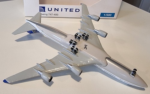 HERPA WINGS 1:500 United Airlines Boeing 747-400 N128UA 518581-001 - Foto 4 di 6