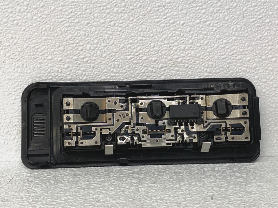 ⭐2006-2008 BMW Z4 ИНТЕРЬЕР ПЕРЕДНИЙ ЦЕНТРАЛЬНЫЙ КУПОЛ ЛАМПА ЧТЕНИЯ СВЕТА В СБОРЕ OEM LOT2429 - Изображение 2 из 4