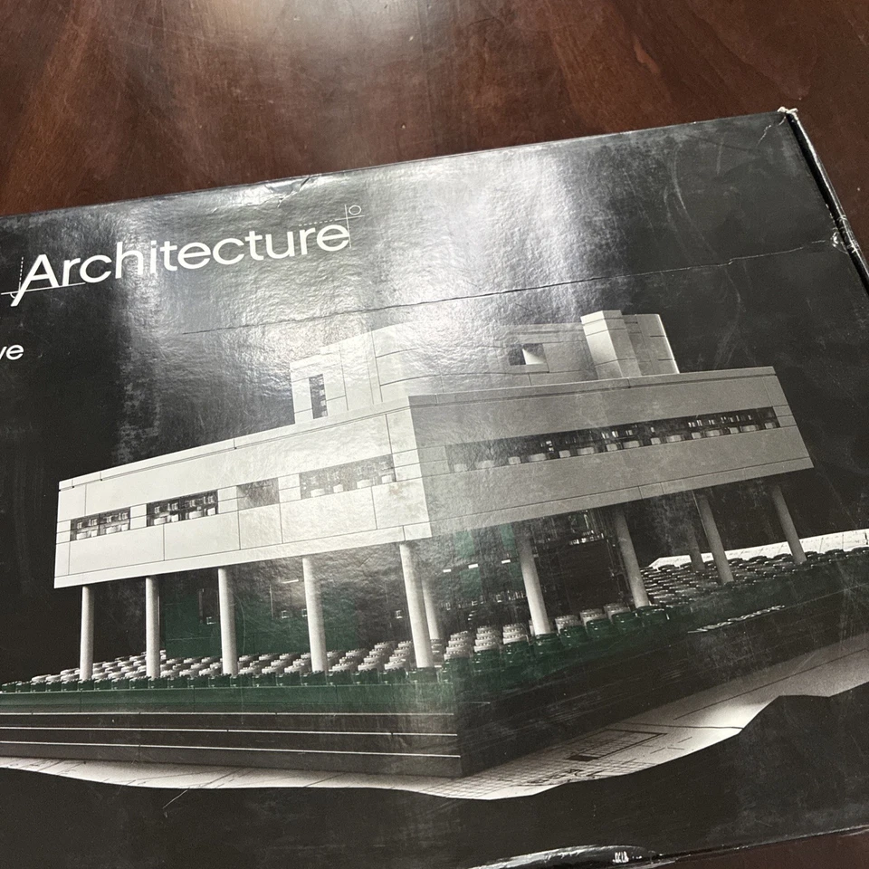 LEGO ARCHITECTURE: Villa Savoye (21014) Le Corbusier New Sealed (Z) - Image 2 of 4