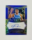 2024-25 PANINI SELECT GIANNIS ANTETOKOUNMPO SIGNATURES BLUE AUTO 21/49 BUCKS