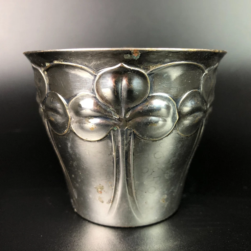Antigua taza Art Nouveau WMF trébol plateado Foto 4 de 4