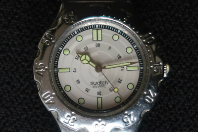 SWATCH AG1994 WRIST WATCH WITH PEARL COLOURED DIAL STAINLESS