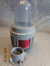 HUBBELL KILLARK EZP405 LIGHTING FIXTURE for HAZARDOUS LOCATIONS w CEILING MOUNT