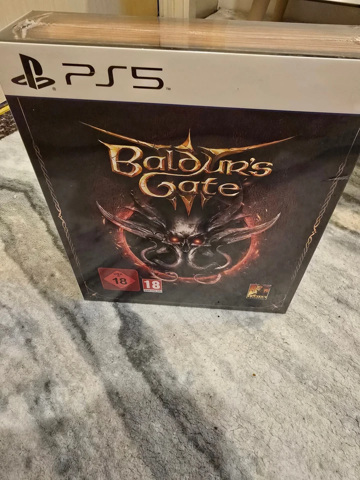 Baldur's Gate 3 Deluxe Edition PS5 edition brand new and sealed - Image 3 of 4