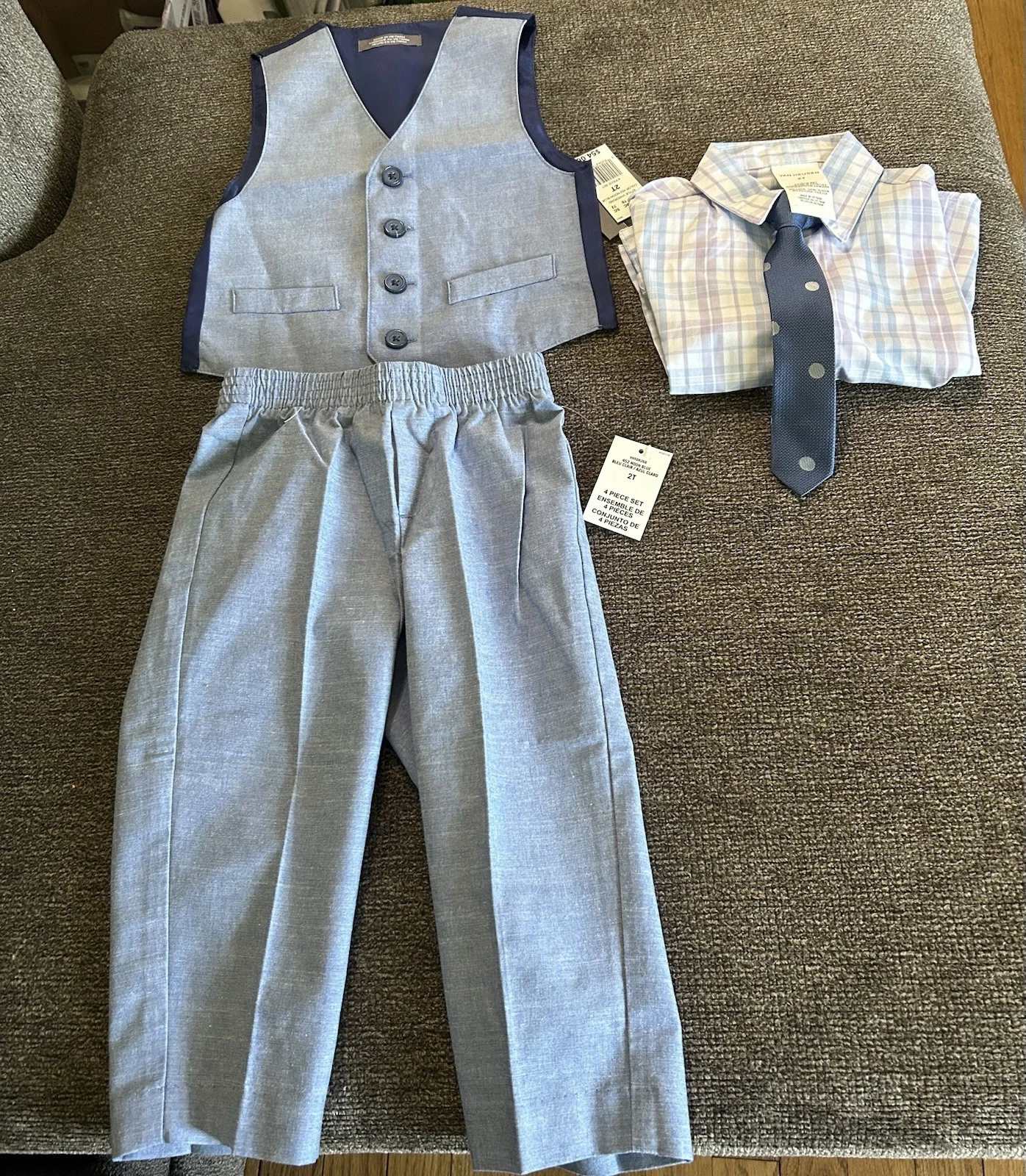 Van Heusen Suit Boys Size 2T Blue Plaid Shirt 4 Pieces Shirt Tie Vest and Pants