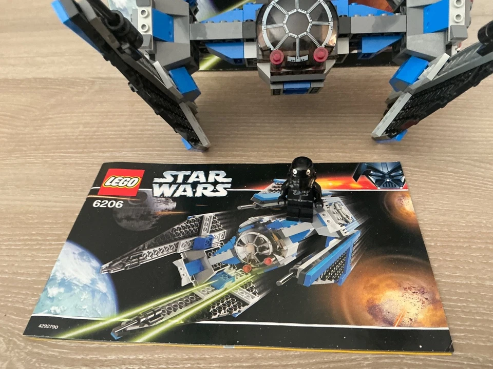 LEGO Star Wars 6206 TIE Interceptor, photo 2 sur 5