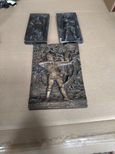 Marcus Design Robin Hood set Vintage Made In England Wall Plaque