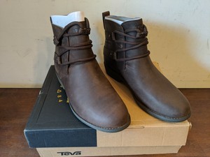teva w de la vina dos shorty bootie