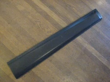 2017-2022 Nissan Rogue Sport Front Right Door Lower Molding TRIM 80870-df30a OEM