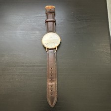 Daniel Wellington B40R11 Wristwatch