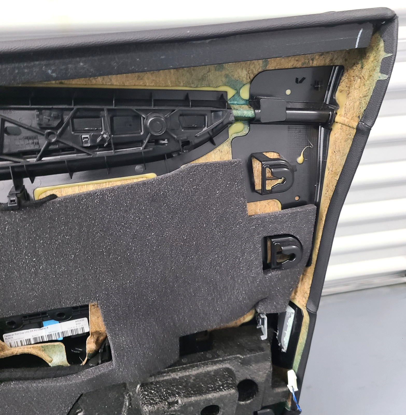 2014-2017 Maserati Quattroporte M156 Front left driver interior door panel OEM